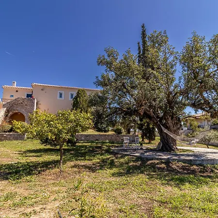 Sea View Villa-luxury Residence-nature & Calm וילה *